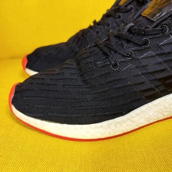 Adidas NMD_R2 Primeknit Core Black Red Black Sneakers Athletic Men's Shoes Sz 11