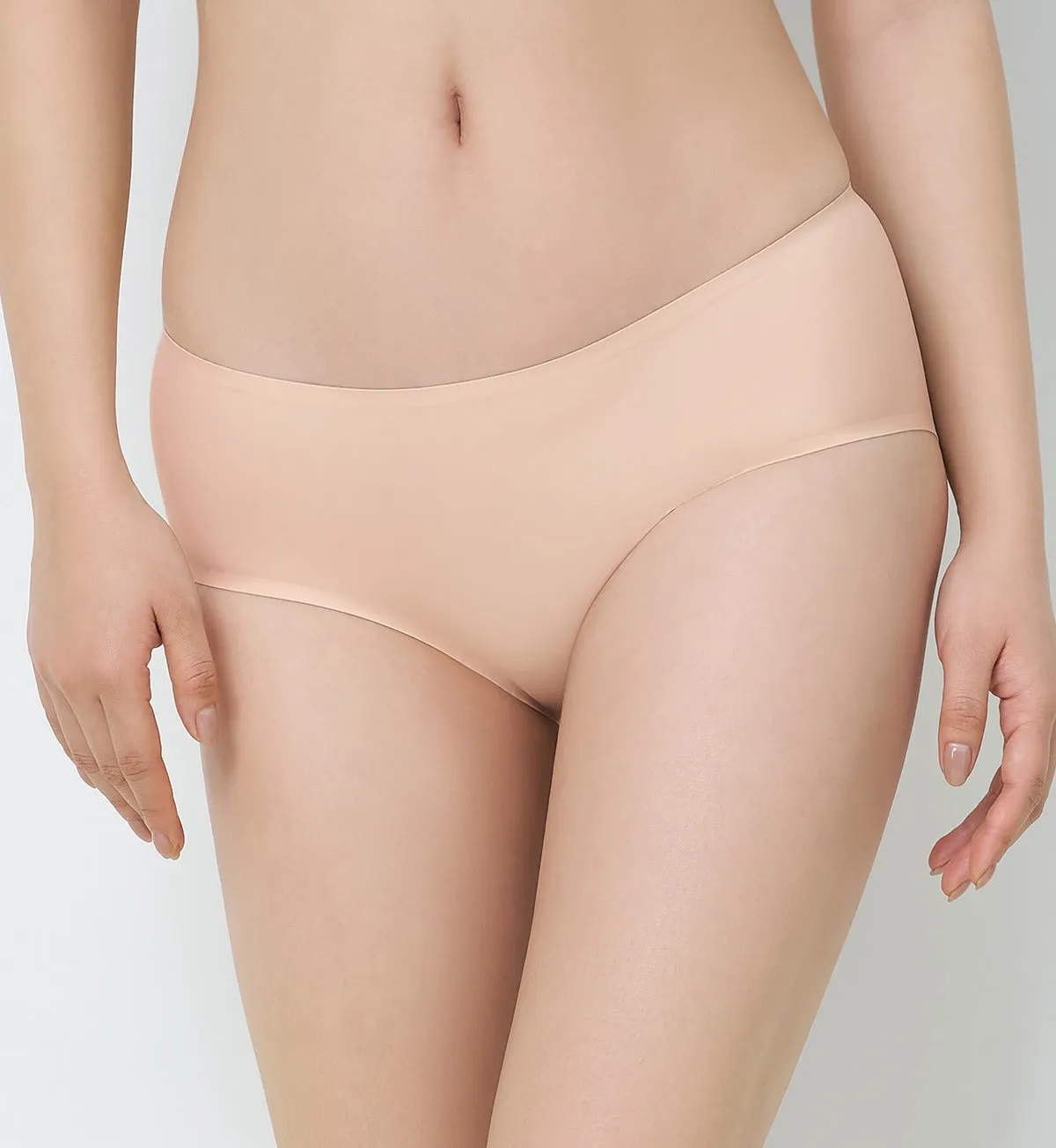 Body Make Up Illusion Smooth Hipster