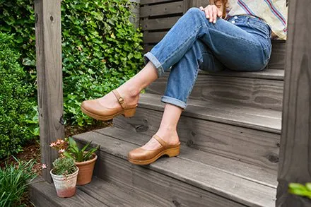 Bria | Burnished Nubuck | Tan