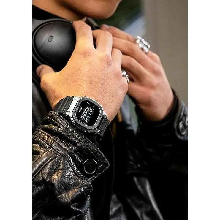 CASIO G-SHOCK METAL COVERED BLACK & SILVER DIGITAL MEN WATCH GM-5600-1JF