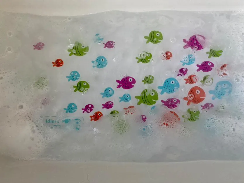 Kids & Baby Anti-Mould Mildew & Anti-Slip Bath / Shower Mat | 79cm x 39cm