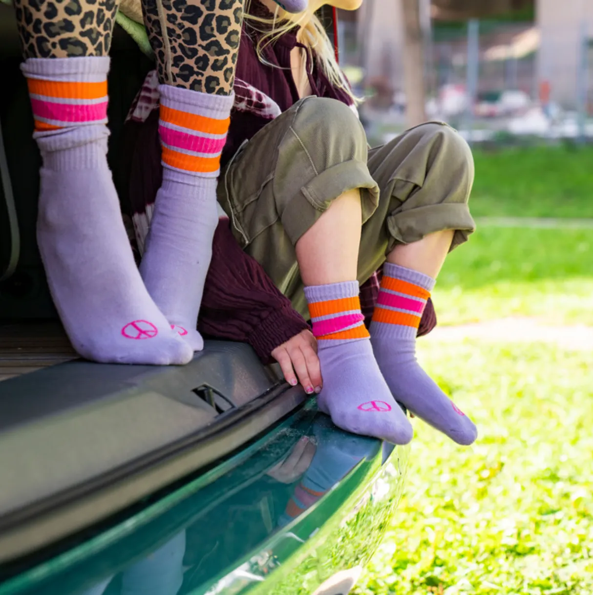 Lilac Peace Socks