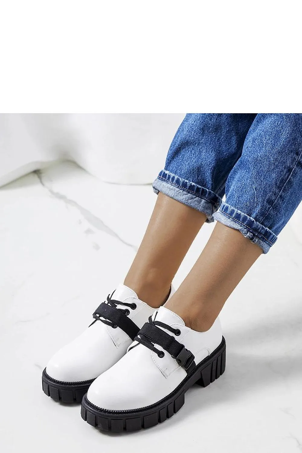 Low Shoes Solea