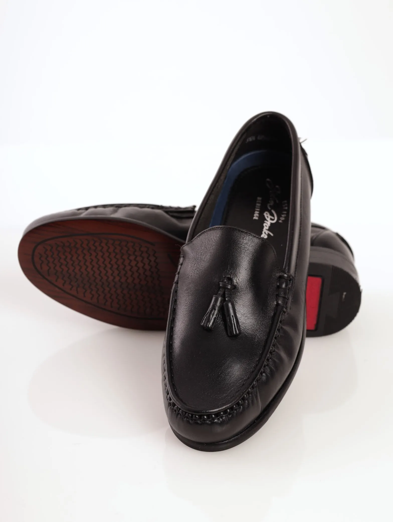 Men's Basic Tassel Moccasin Shoe - Black