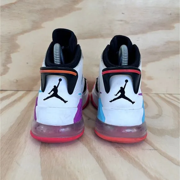 Nike-Air Jordan Mars 270-Sneakers-White/Black-Kids Big Unisex -4.5Y- BQ6508-102