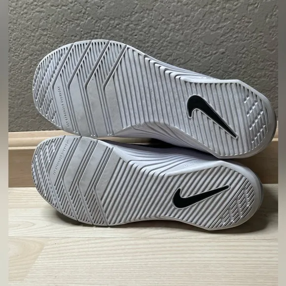 Nike Metcon 6 Black White CK9388-030 Mens Shoes Size 8.5 or Womens Shoes Size 10