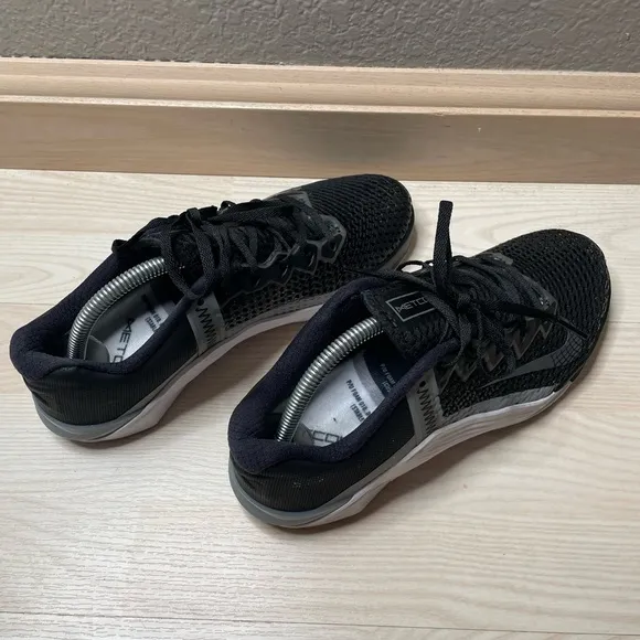 Nike Metcon 6 Black White CK9388-030 Mens Shoes Size 8.5 or Womens Shoes Size 10