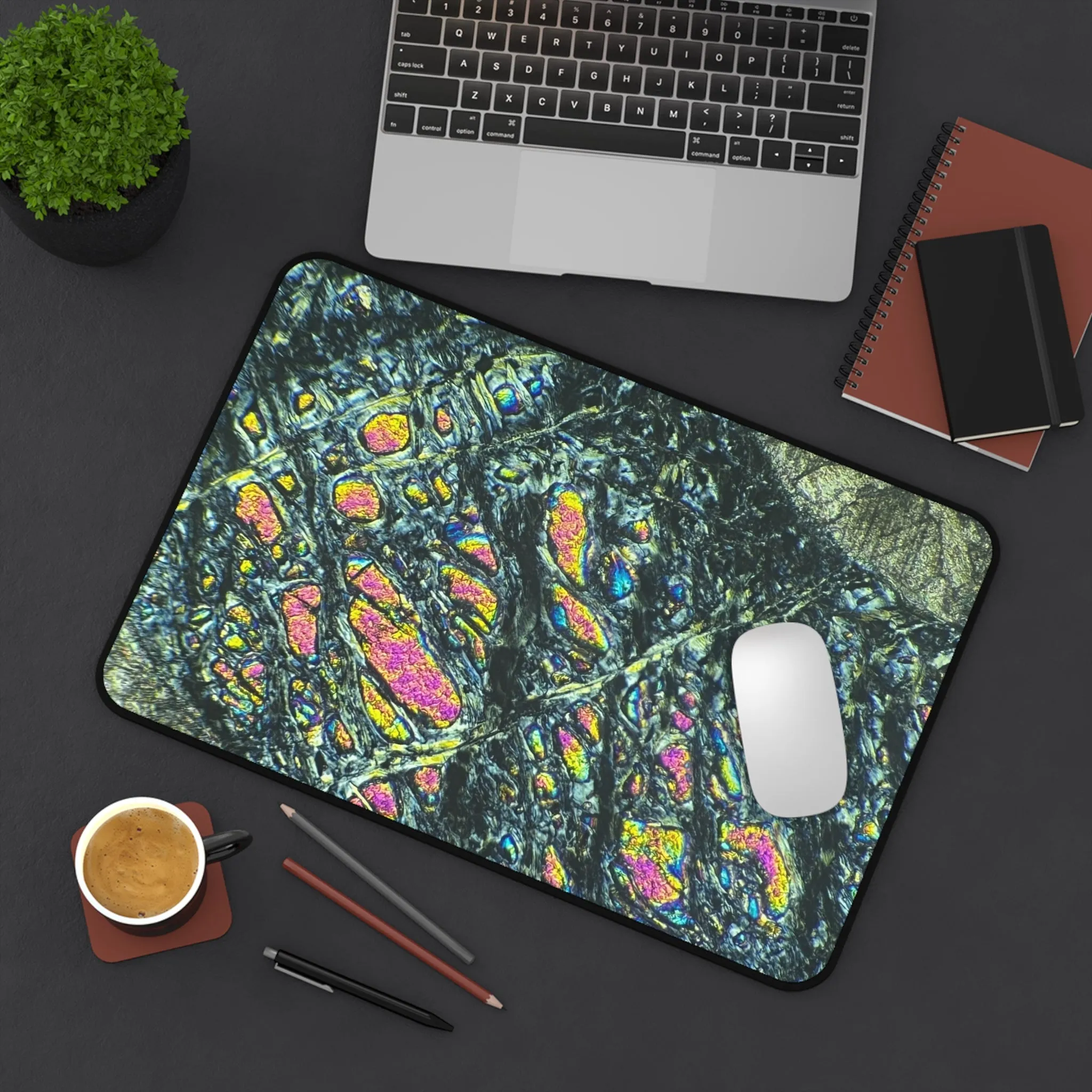 Peridotite-Serpentine Desk Mat