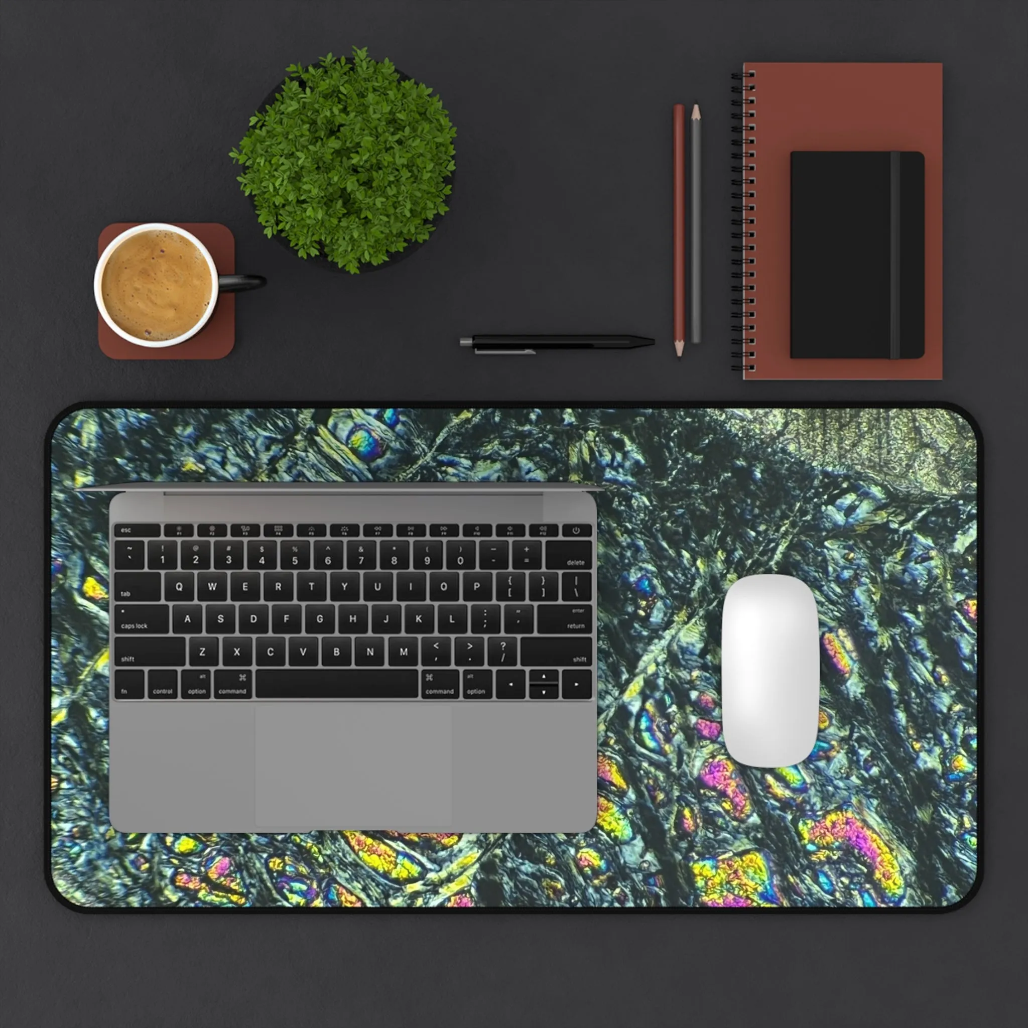 Peridotite-Serpentine Desk Mat