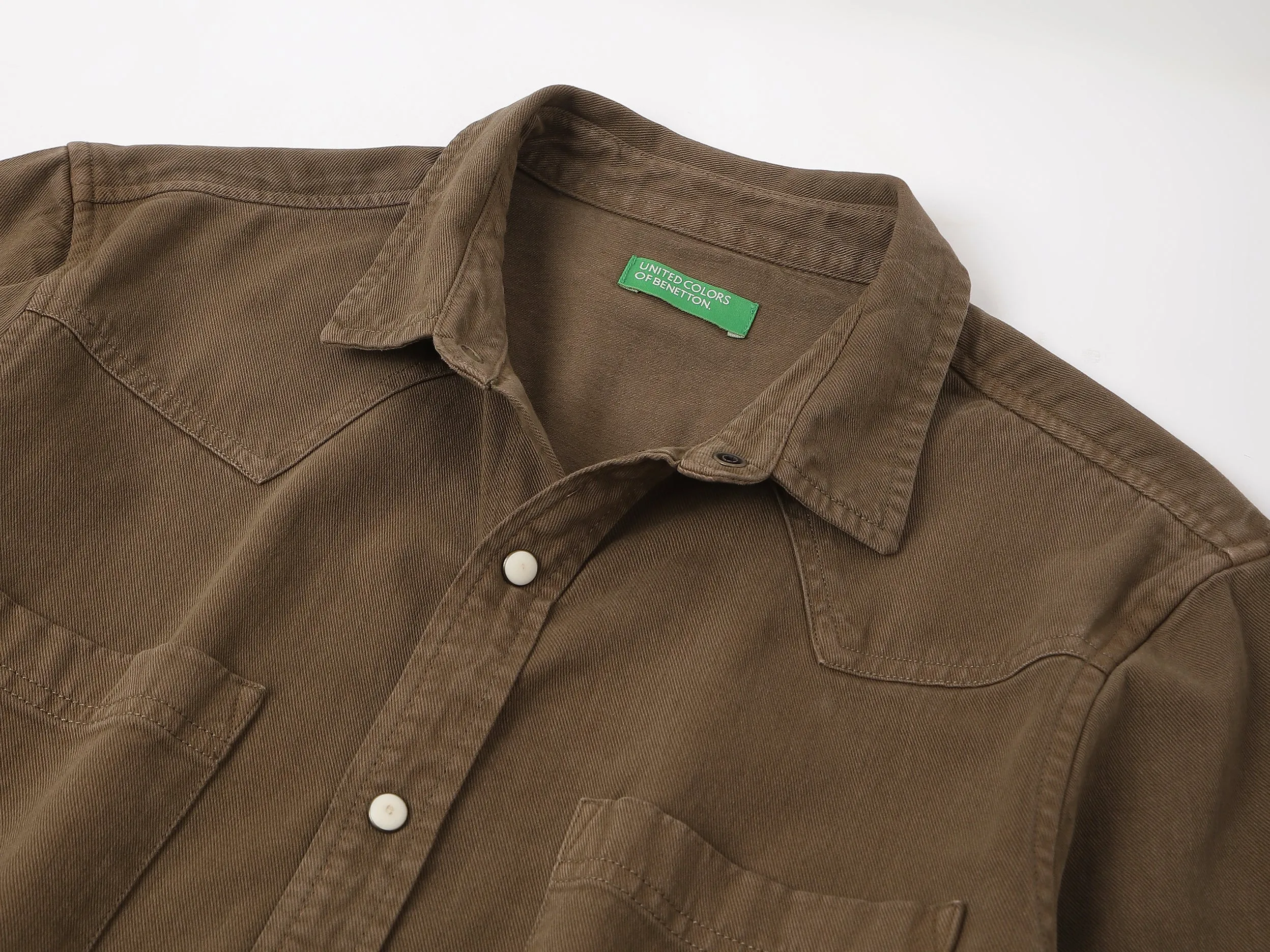 Regular Fit Spread Collar Solid Shirt
