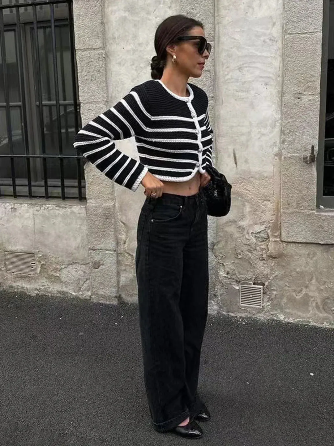 Round Neck Striped Buckle Cardigan