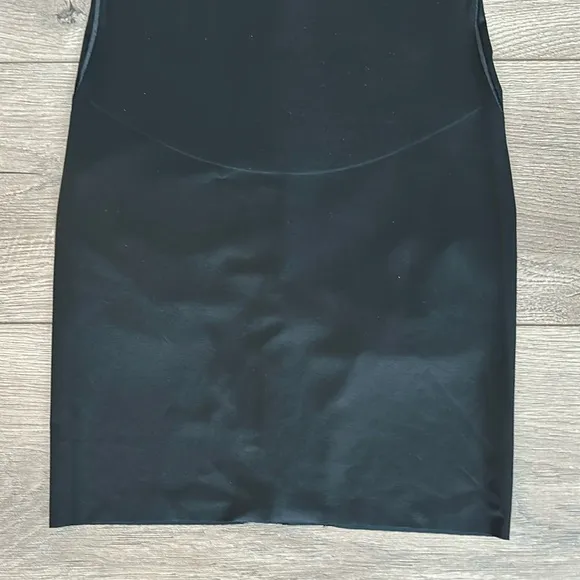 Spanx Open Bust Full Slip Smart Grip Smoothing Sculpting Shapewear Black Small