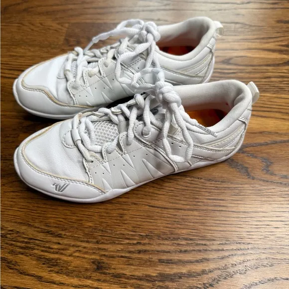 Varsity Charge Sideline Cheer Shoes