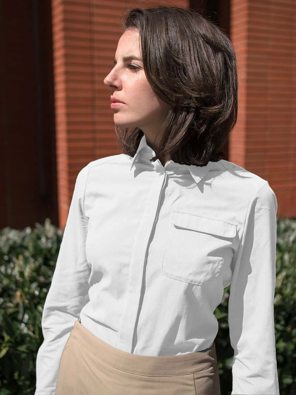 Women's Travel Shirt: Modern Twist on a Classic